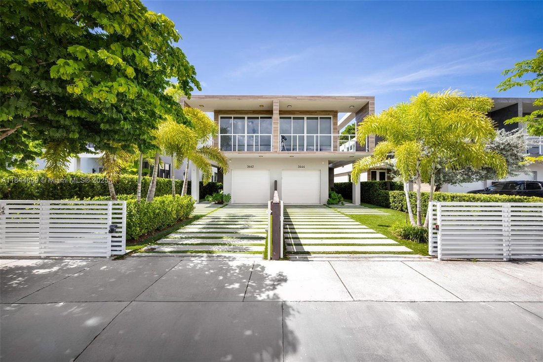 Townhouse in Miami, Florida, United States 1 - 16367885