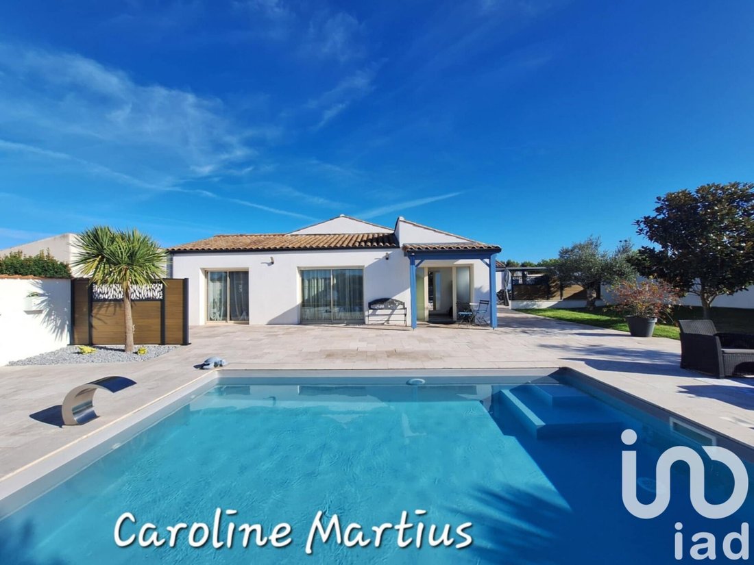House in Angoulins, Nouvelle-Aquitaine, France 1 - 16370219