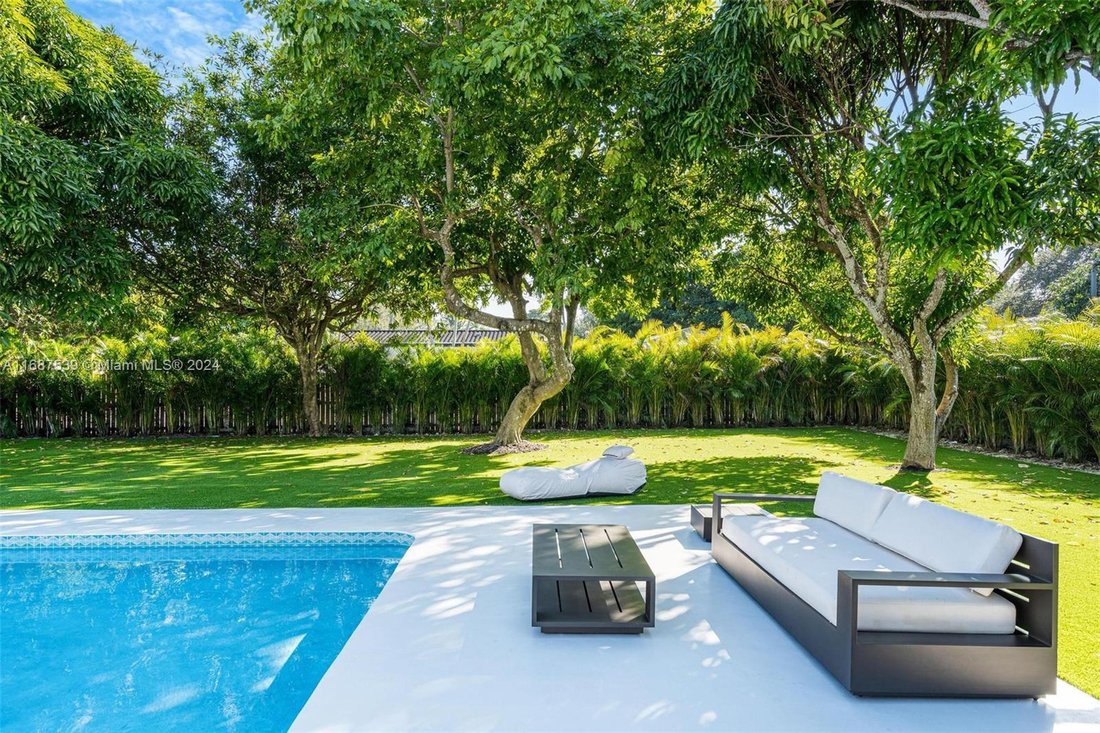 House in Miami, Florida, United States 1 - 16366889