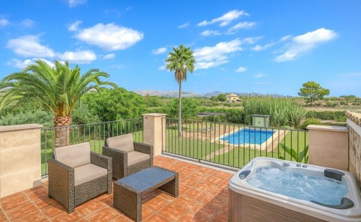 Haus in Alcúdia, Balearische Inseln, Spanien 1