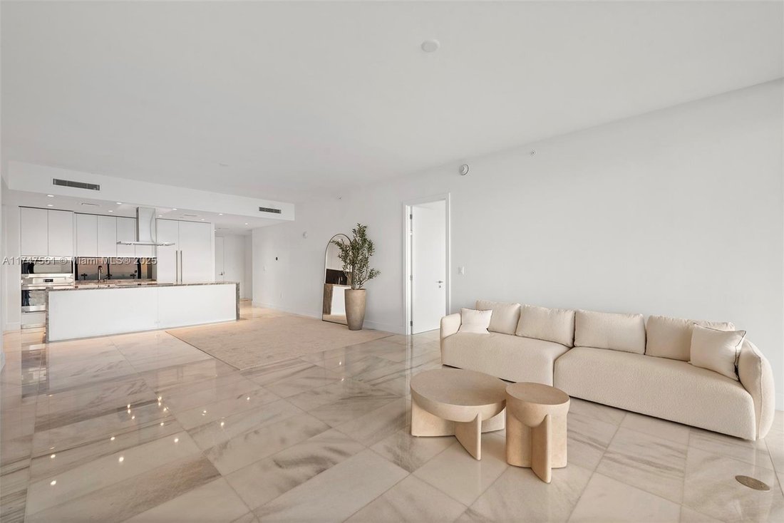 Condo in Miami, Florida, United States 4 - 16367048