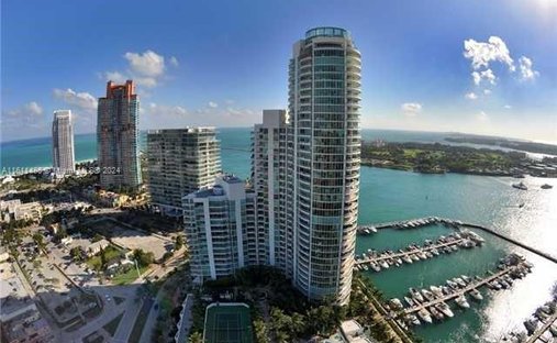 Condo in Miami Beach, Florida, United States 1