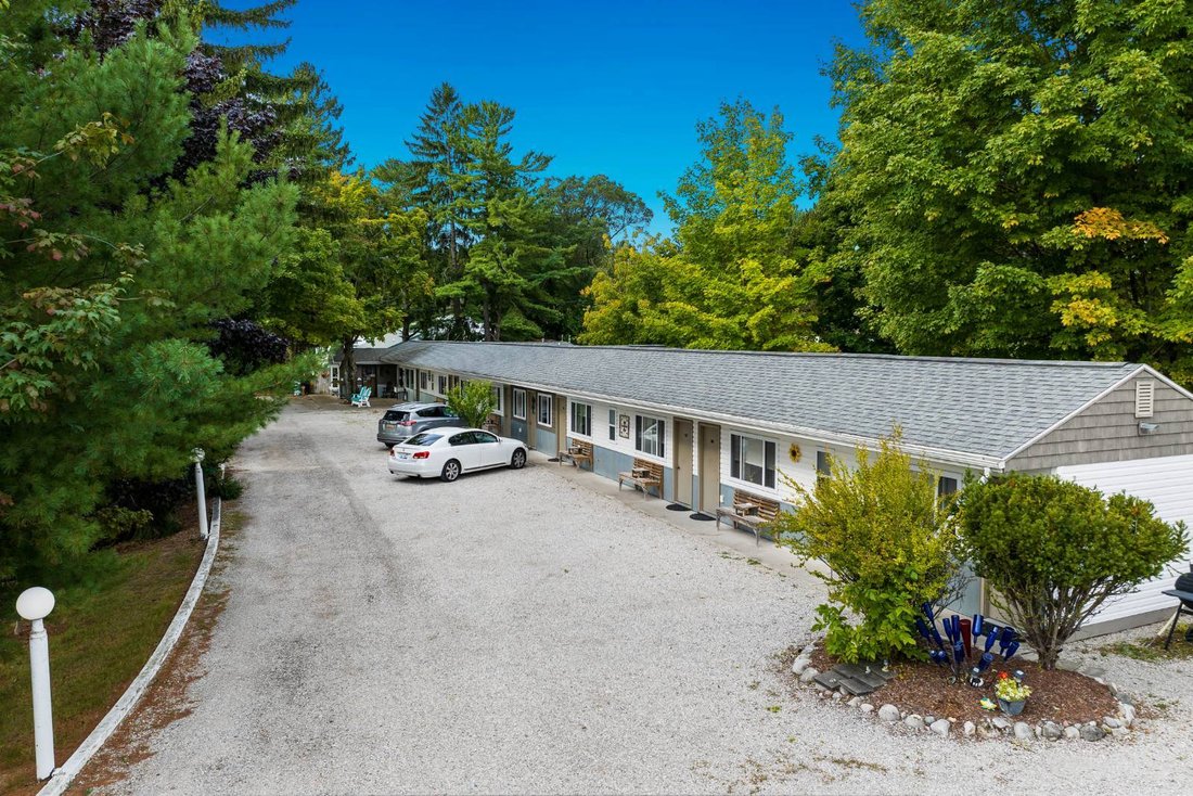 Farm Ranch in Eastport, Michigan, United States 3 - 16367232
