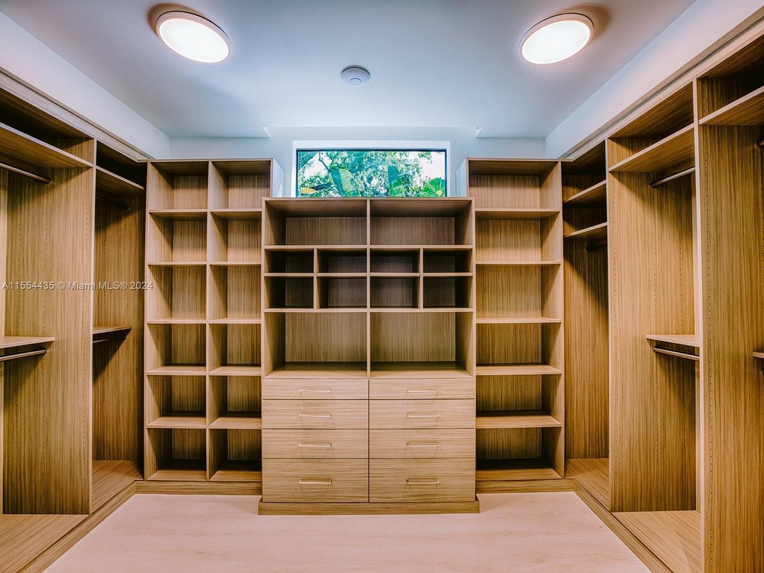 House in Miami, Florida, United States 3 - 16366265