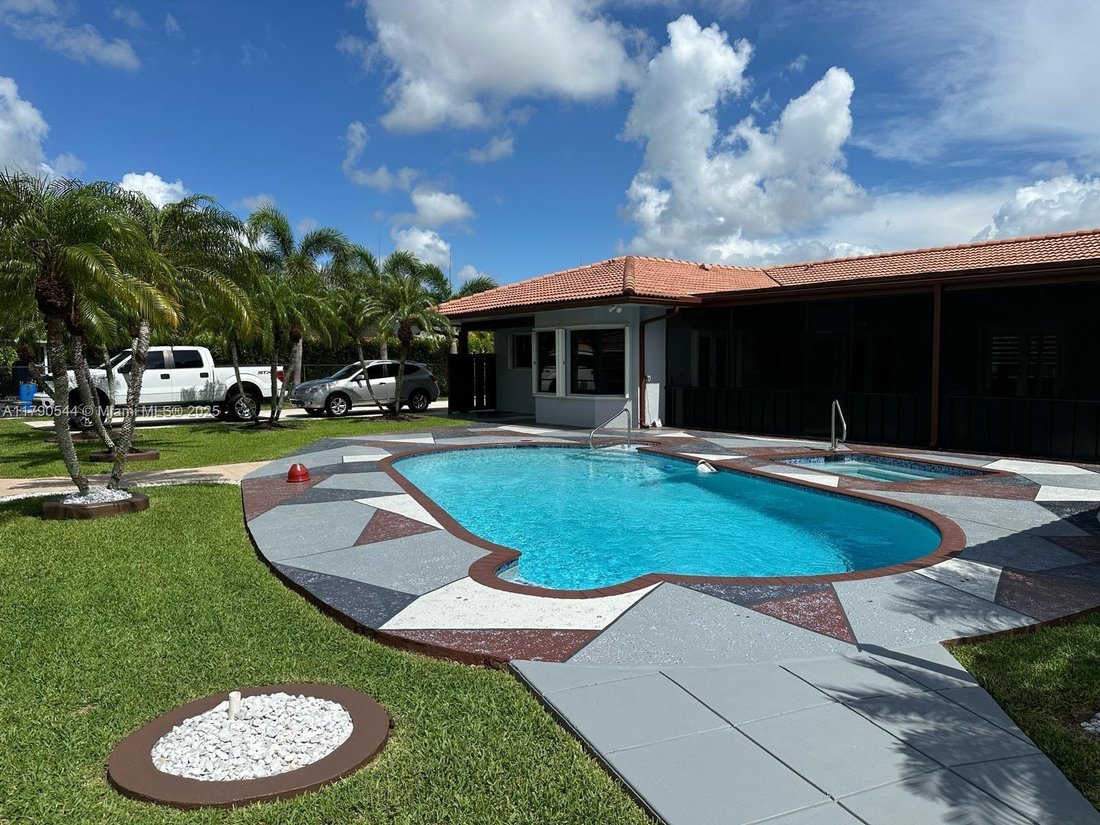House in Homestead, Florida, United States 3 - 16367990