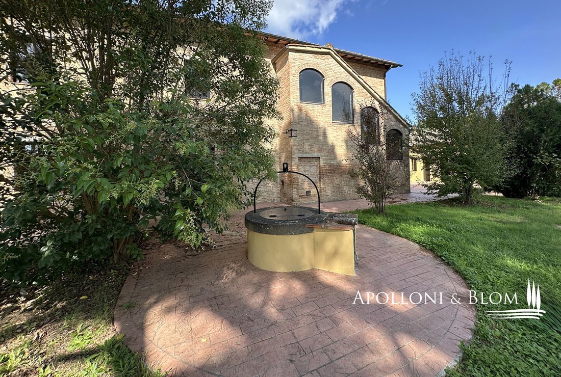 House in San Giovanni d'Asso, Tuscany, Italy 5 - 16372143