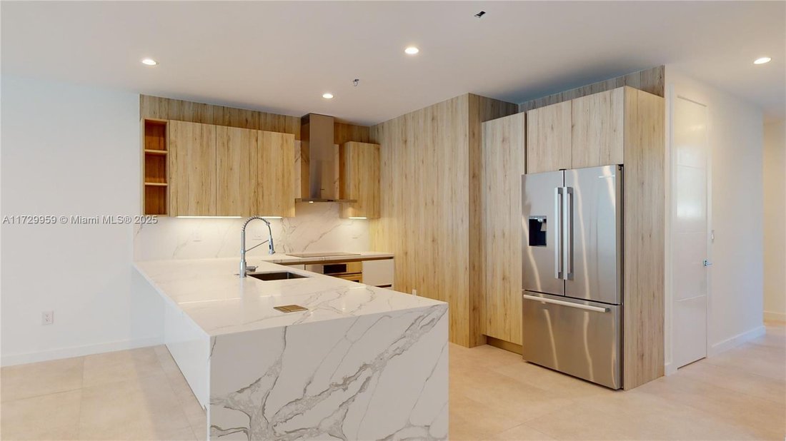 Townhouse in Miami, Florida, United States 5 - 16366688