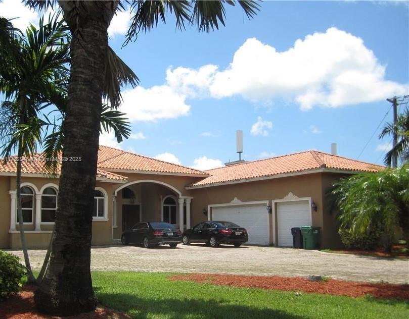 House in Miami, Florida, United States 3 - 16367849