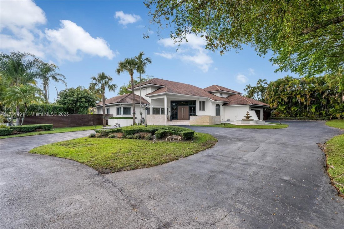 House in Miami, Florida, United States 2 - 16366532