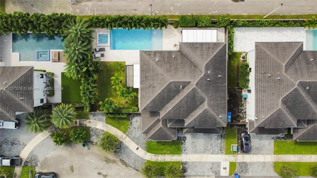 House in Miami, Florida, United States 4 - 16366429