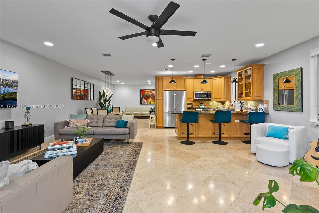 Townhouse in Miami, Florida, United States 5 - 16366744