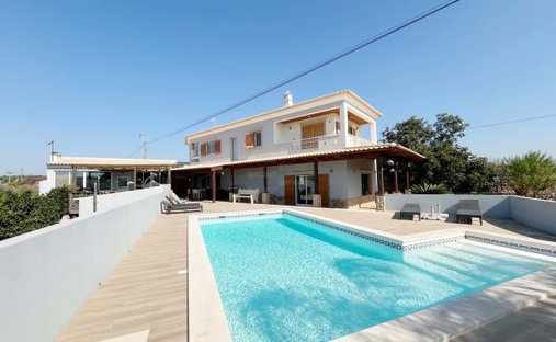 Villa in Silves, Algarve, Portugal 1