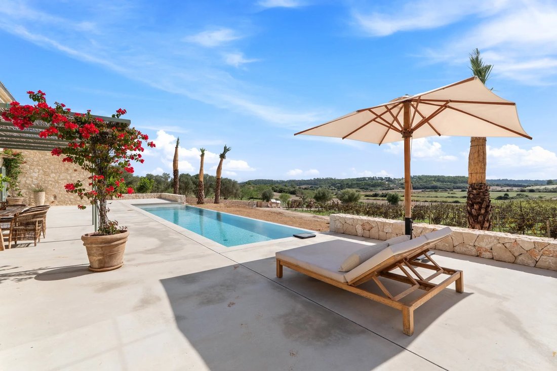 Villa in Montuiri, Balearic Islands, Spain 1 - 15595377