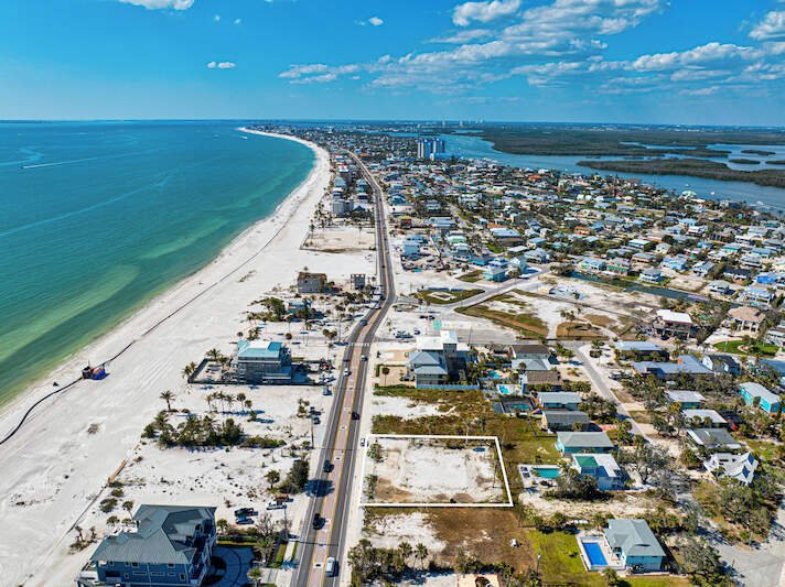 Land in Fort Myers Beach, Florida, United States 2 - 16378849