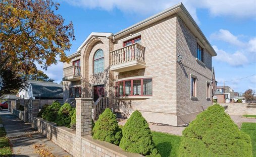 House in New York, New York, United States 1