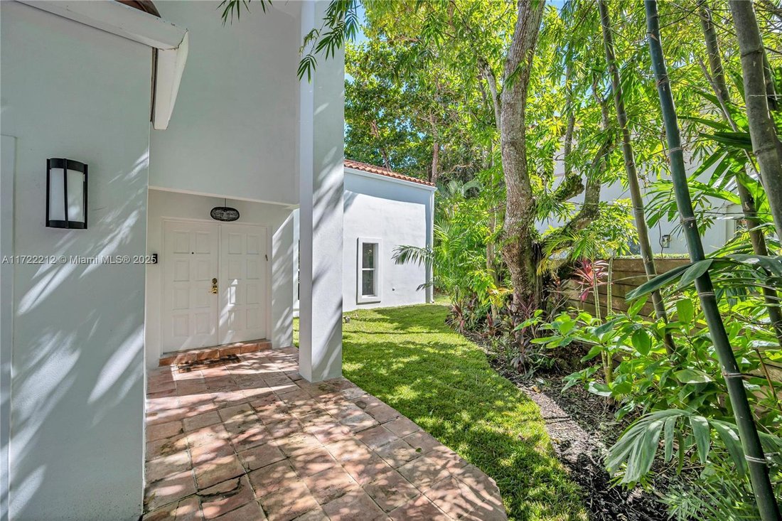 House in Miami, Florida, United States 3 - 16366462