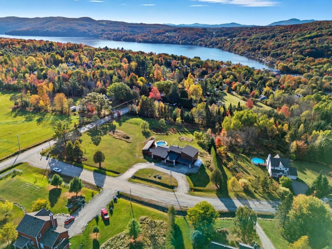 House in Hatley, Quebec, Quebec, Canada 2 - 16381406