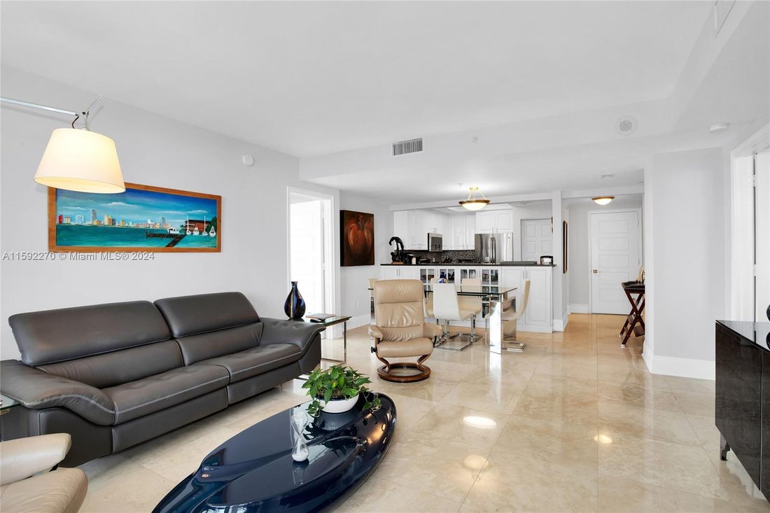 Condo in Miami, Florida, United States 5 - 16366198