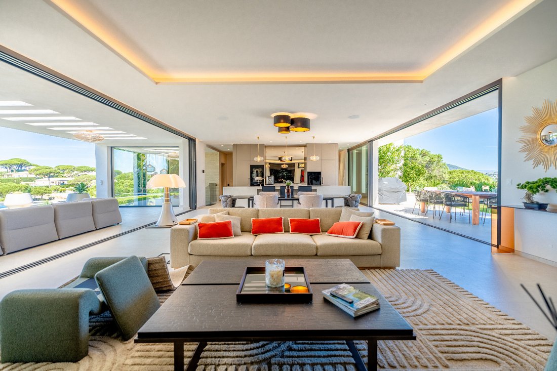 Villa in Ville-Les Saquedes-Le Bouillonnet, Sainte-Maxime, France 5 - 16368932