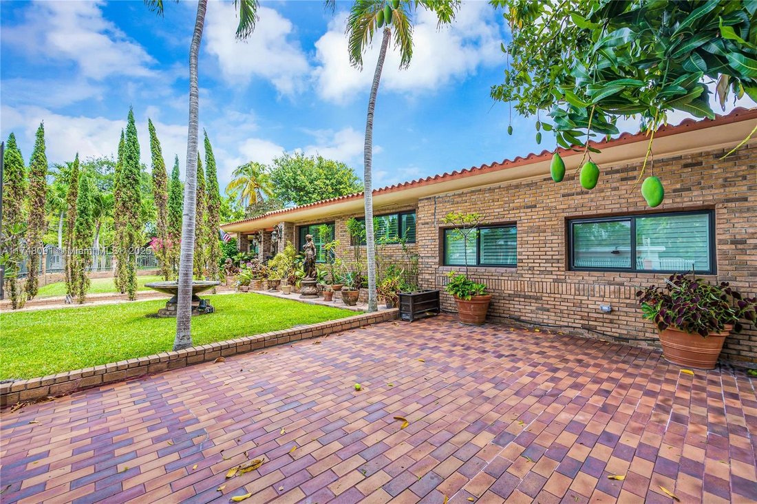 House in Miami, Florida, United States 4 - 16366478