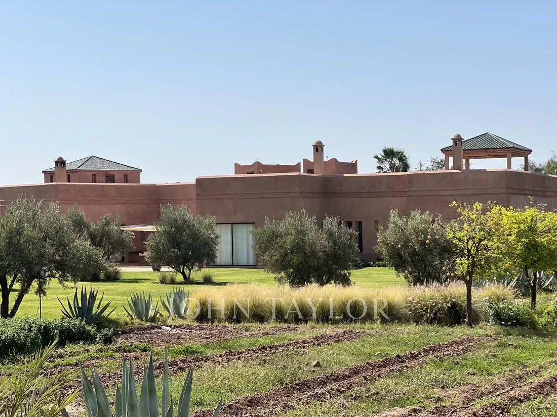 Villa in Menara, Marrakesh-Safi, Morocco 2 - 15338487