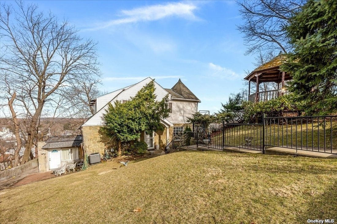 House in New York, New York, United States 2 - 16367603