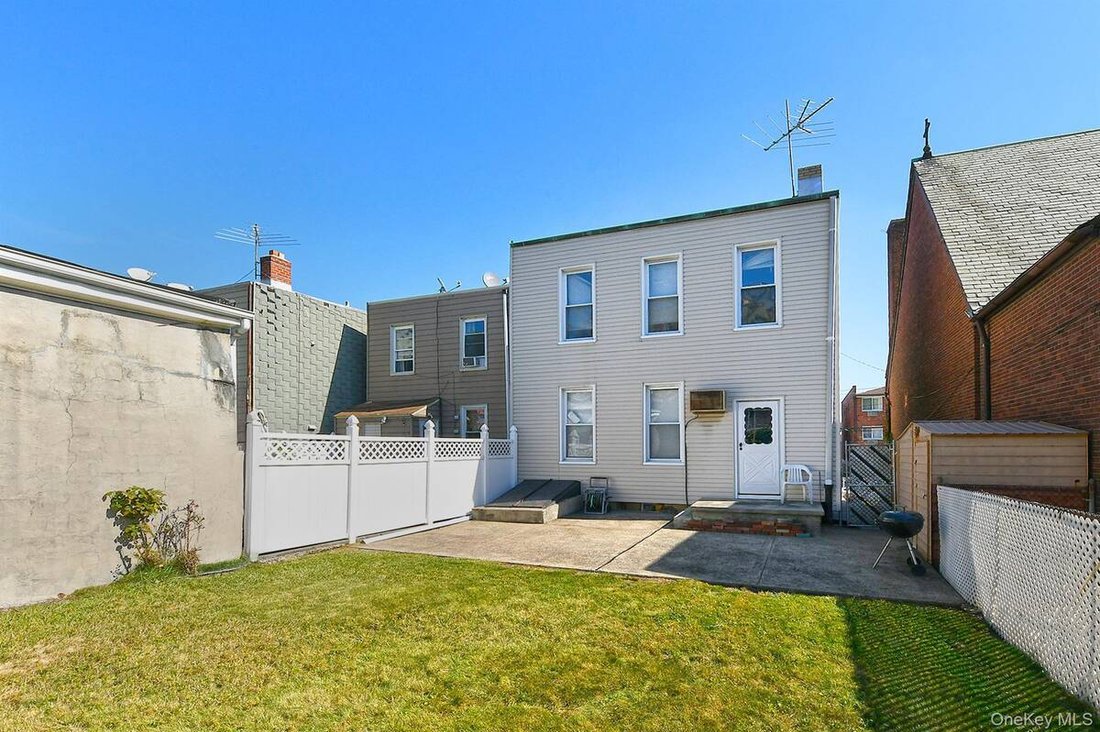 House in New York, New York, United States 4 - 16367727