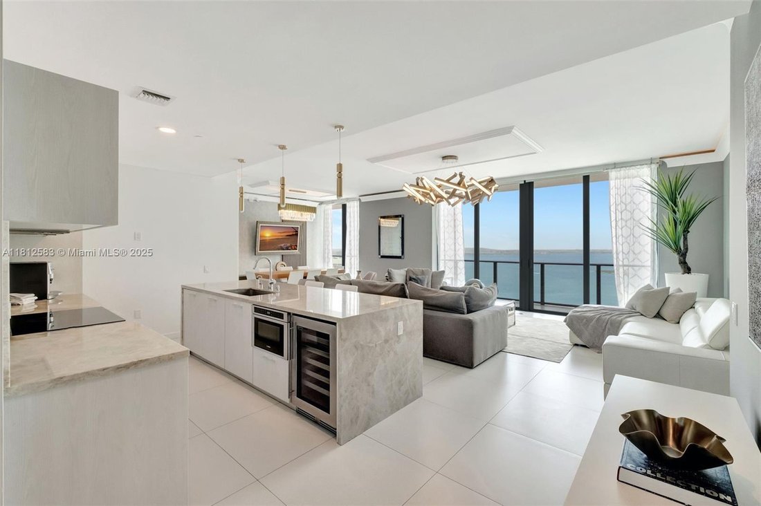 Condo in Miami, Florida, United States 3 - 16368095