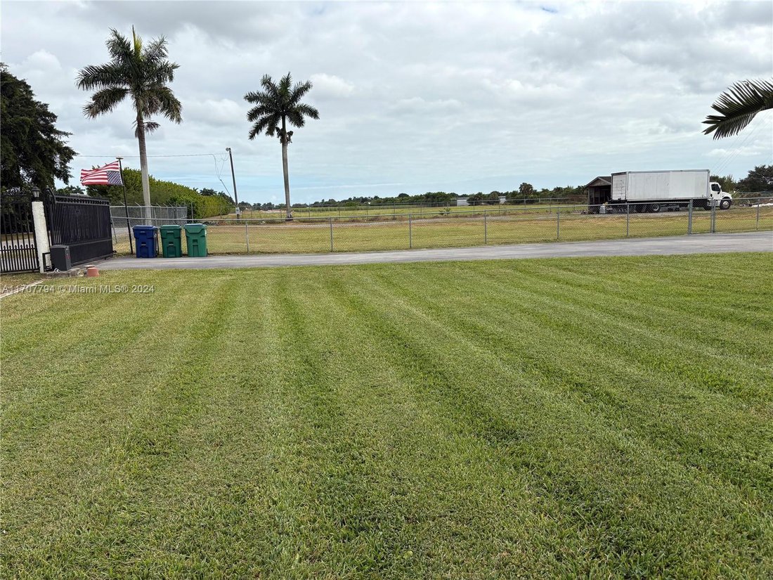 House in Homestead, Florida, United States 3 - 16367785