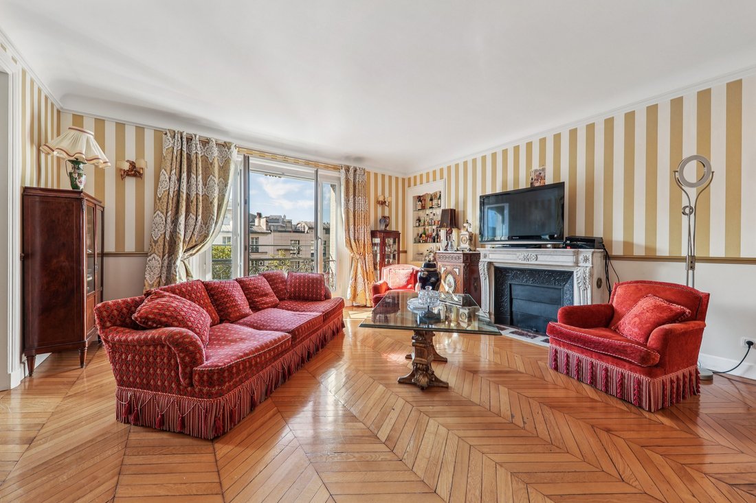 Apartment in Cambronne-Garibaldi, Paris 15e Arrondissement, Paris 3 - 16381572