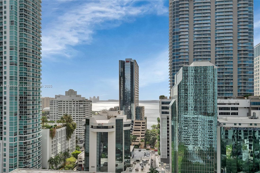 Condo in Miami, Florida, United States 3 - 16366229