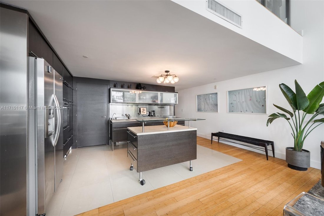 Condo in Miami Beach, Florida, United States 5 - 16366428