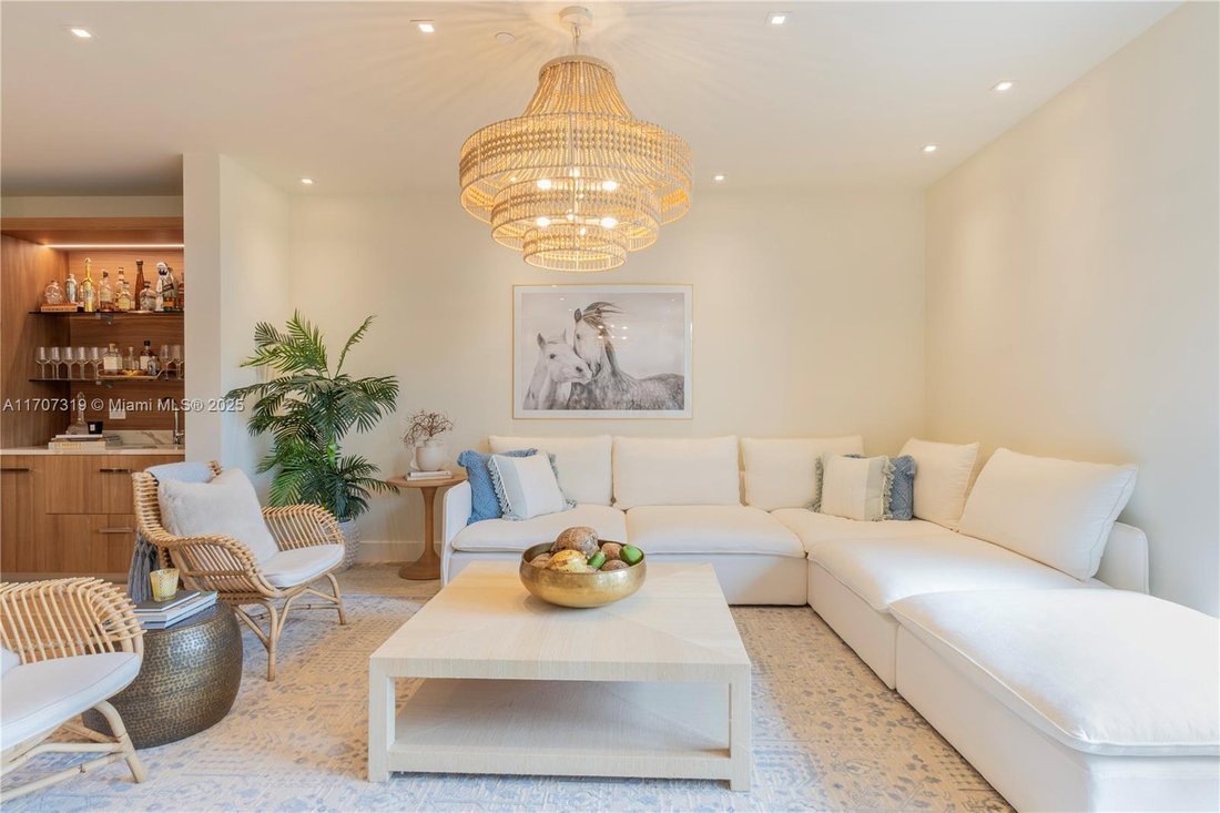 Condo in Miami, Florida, United States 1 - 16366854