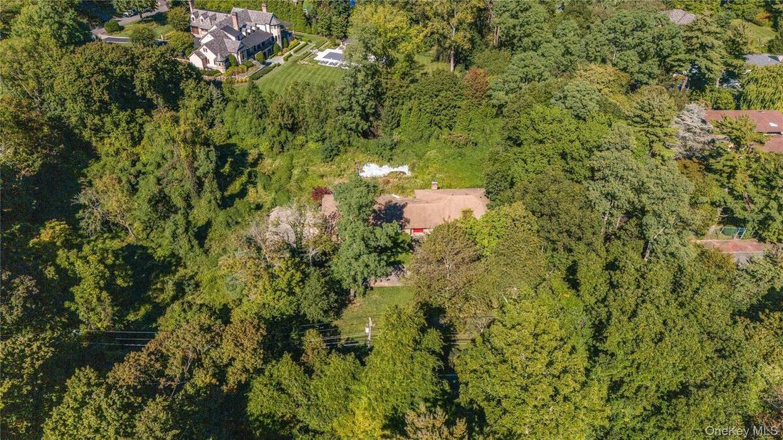 Farm Ranch in Port Washington, New York, United States 5 - 16366523