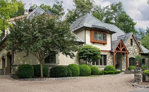 House in White Sulphur Springs, West Virginia, United States 1