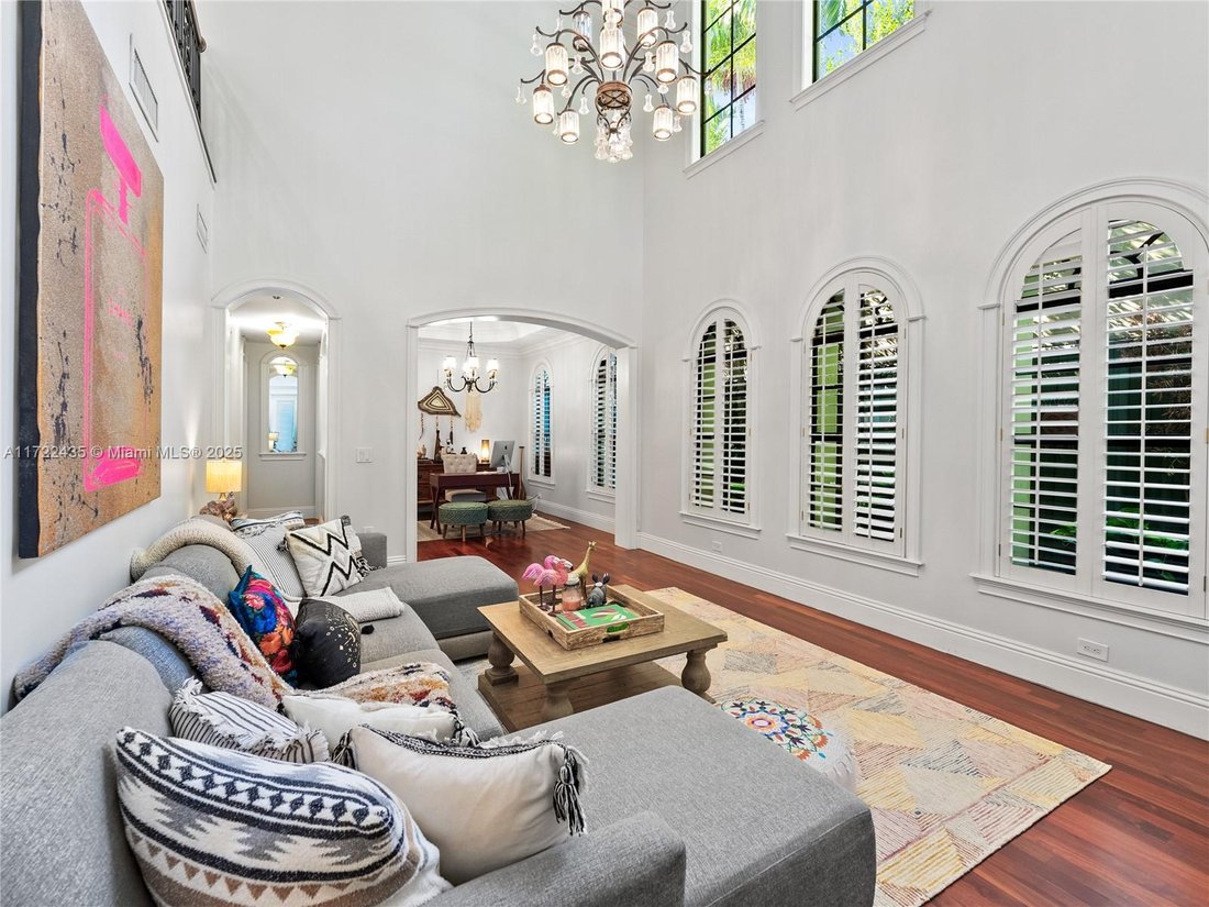 House in Miami, Florida, United States 5 - 16367061