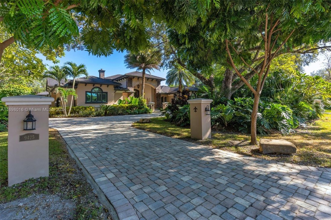 House in Miami, Florida, United States 2 - 16367352