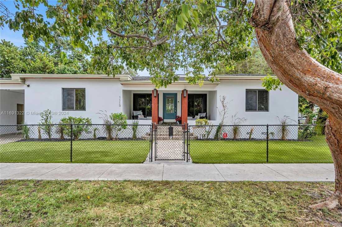 House in Miami, Florida, United States 1 - 16366617