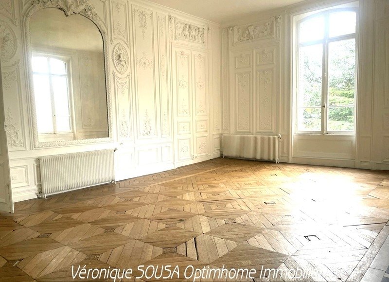 Apartment in Saint-Germain-en-Laye, Ile-de-France, France 2 - 16372169
