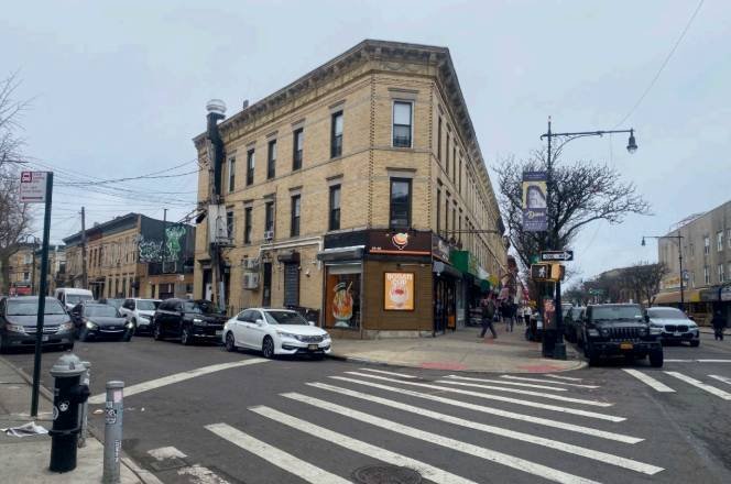 House in New York, New York, United States 2 - 16366009