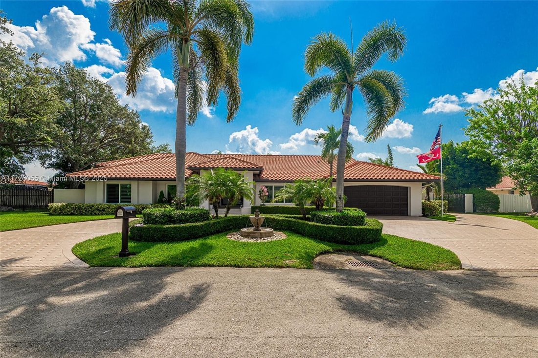 House in Miami, Florida, United States 1 - 16367861