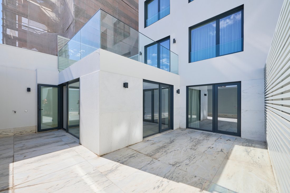 Apartment in Avenidas Novas, Lisbon, Portugal 1 - 16368387