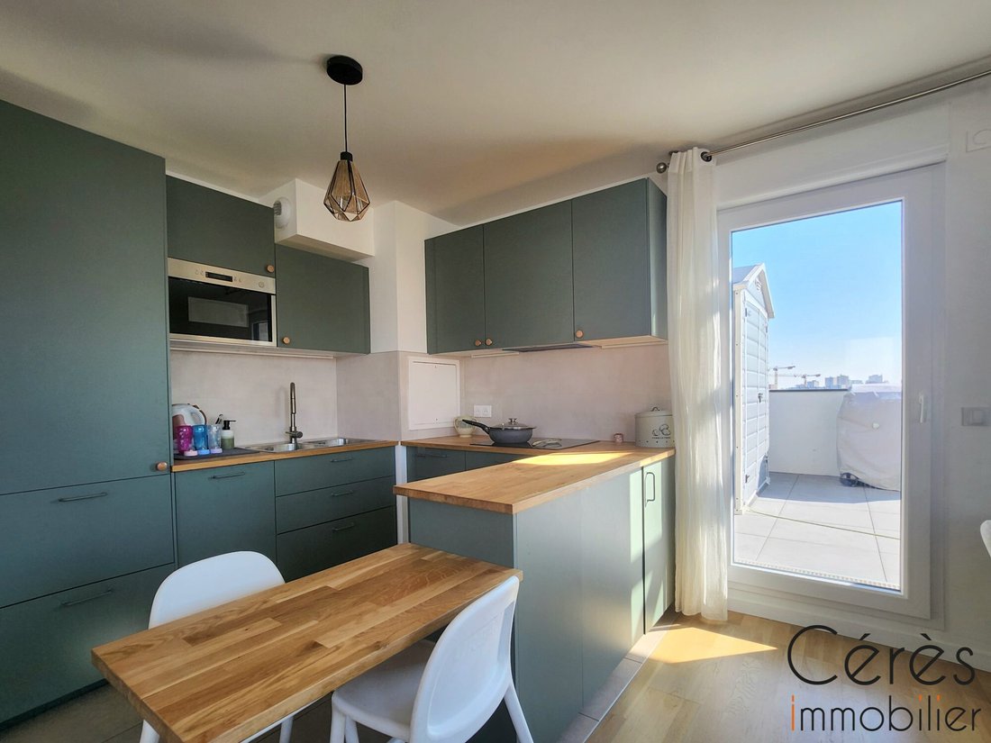 Apartment in Parcs, Romainville, France 2 - 16389041
