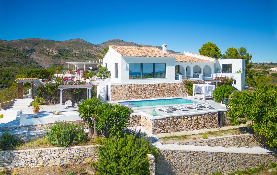 Villa in Benissa, Valencian Community, Spain 1 - 16386693