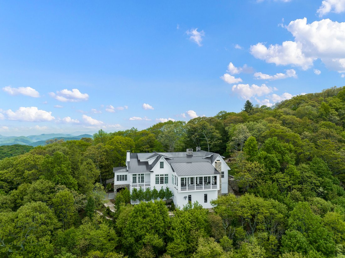 House in Highlands, North Carolina, United States 1 - 16389446