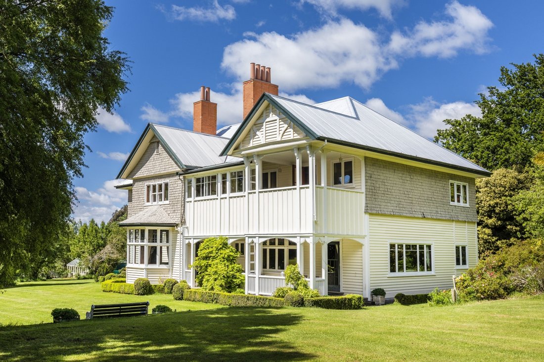 Estate in Hororata, Canterbury, New Zealand 1 - 16390371