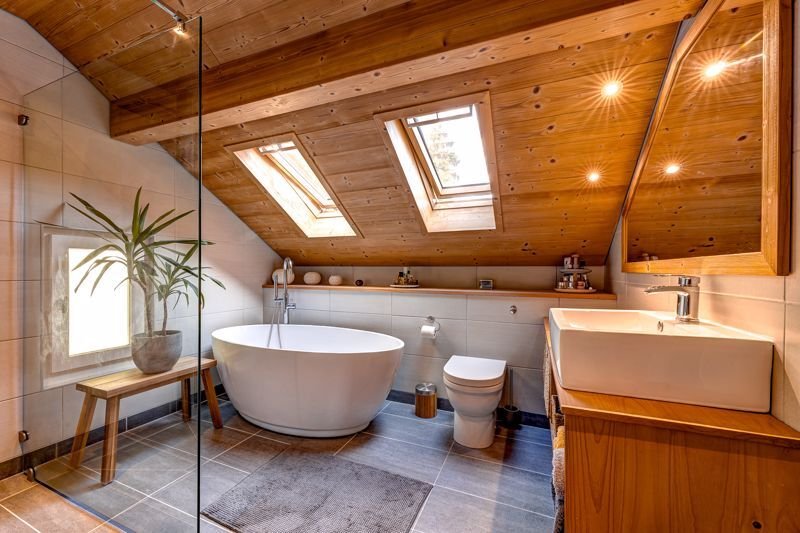 Chalet in Morzine, Auvergne-Rhône-Alpes, France 3 - 16387774