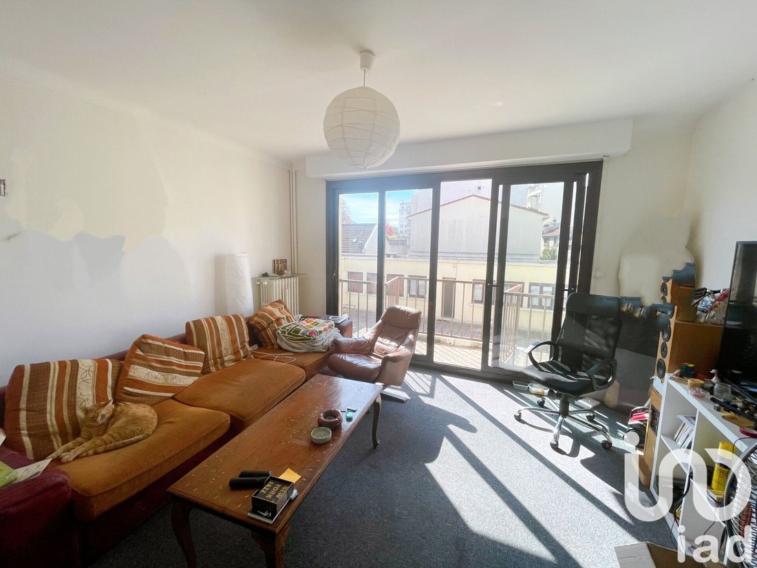 Apartment in Le Clos du Luxembourg-Centre Ville, Bourg-la-Reine, France 1 - 16387461