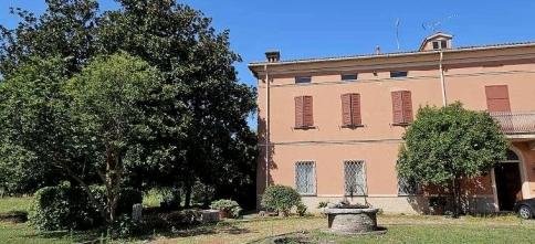 Villa in Curtatone, Lombardy, Italy 3 - 16389458