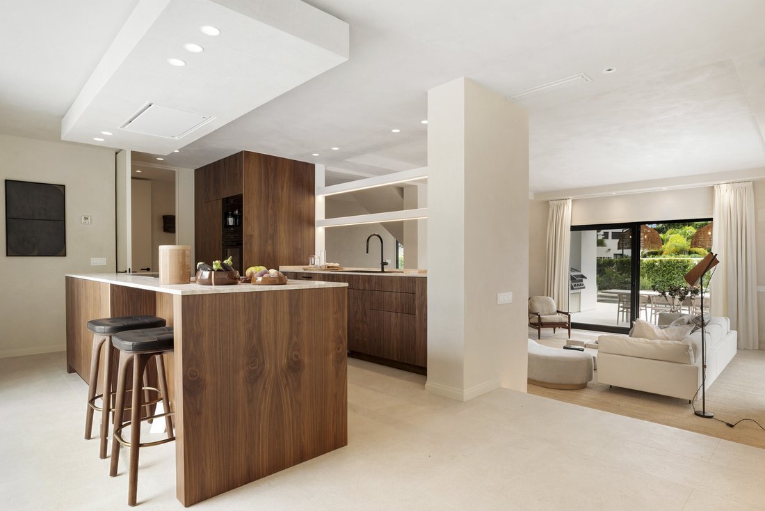 Villa in Benahavis, Andalusia, Spain 2 - 16387035